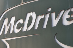 13_Maxi_Insegne_McDrive_Salvatori_Srl